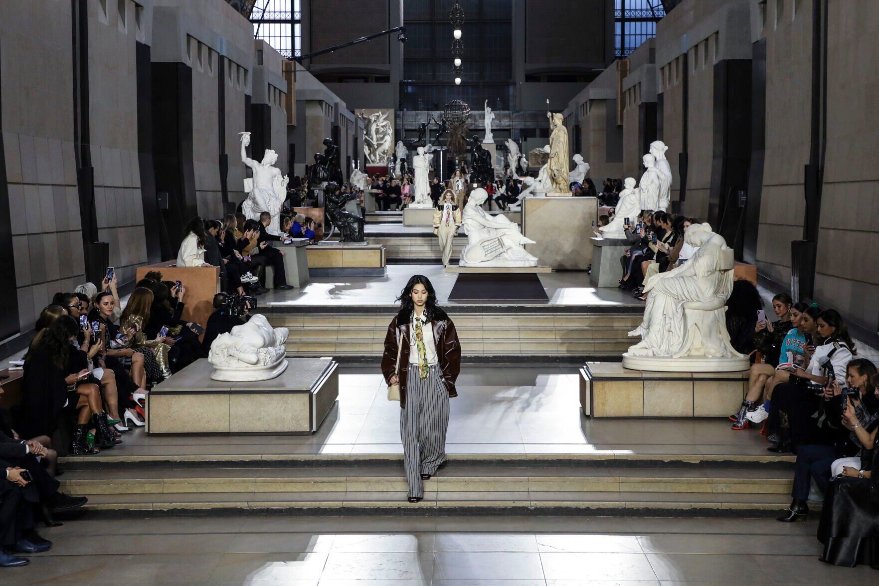 Paris Fashion Vuitton F/W 22-23